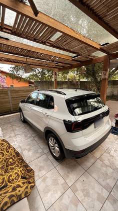 VOLKSWAGEN T-CROSS 1.0 200 TSI TOTAL FLEX AUTOMÁTICO VOLKSWAGEN T-CROSS 1.0 200 TSI TOTAL FLEX AUTOMÁTICO